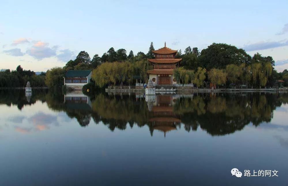 西山風(fēng)景區(qū)游覽路線圖_北京西山風(fēng)景區(qū)游玩攻略圖_西山風(fēng)景點